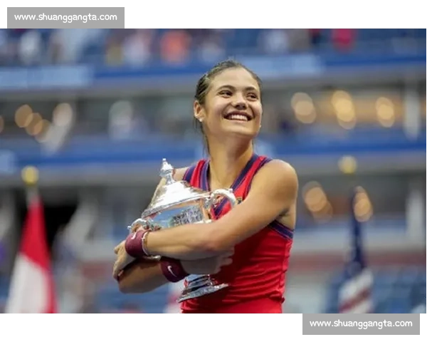 拉杜卡努澳网强势晋级展现新生代女网崛起力量与希望未来可期时代